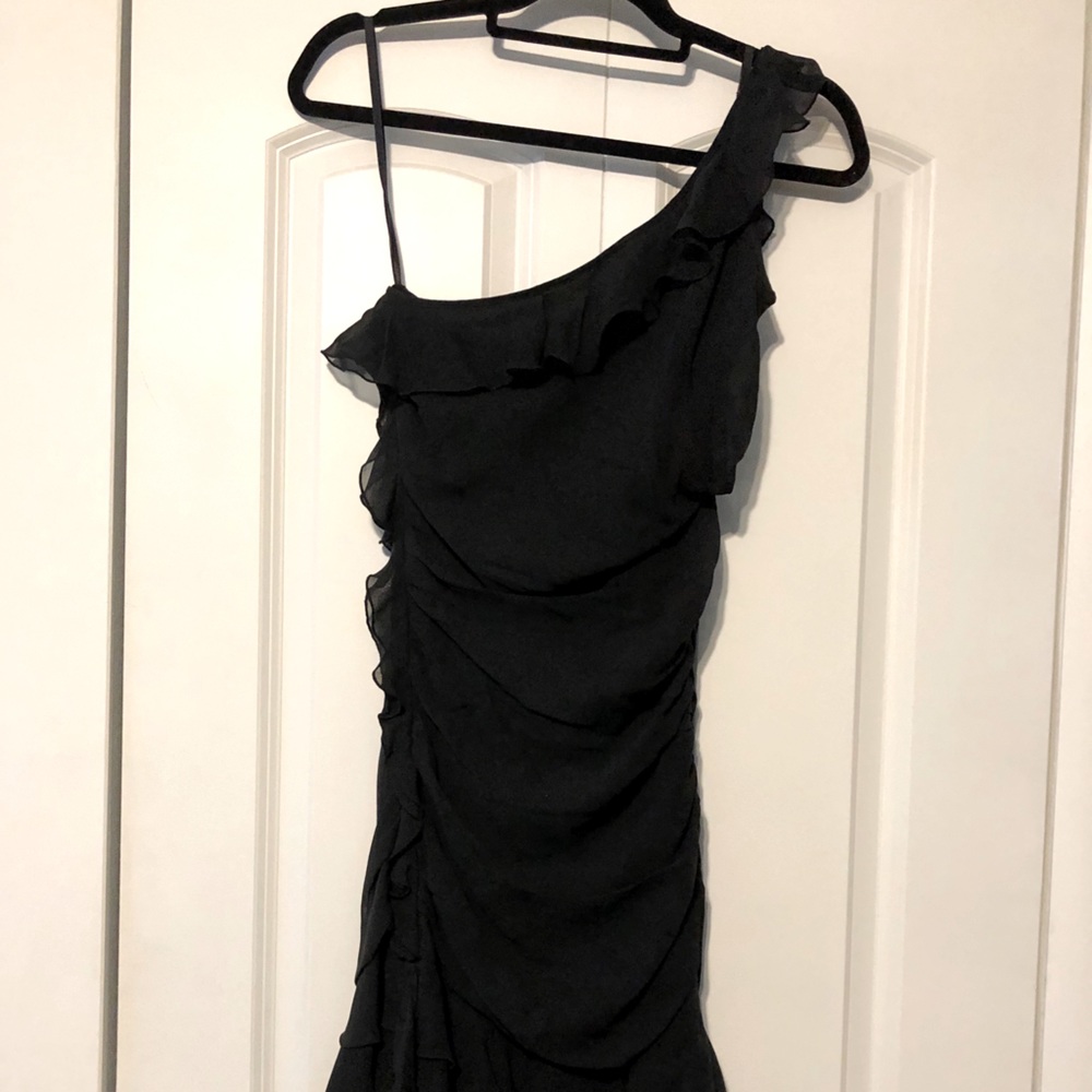 Express Black Ruffle One Shoulder Dress
